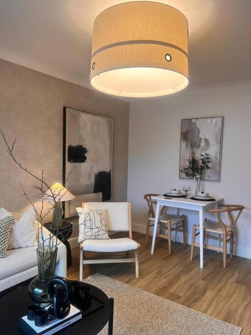 73 Broadway Plaza Apartment เบอร์มิงแฮม ภายนอก รูปภาพ
